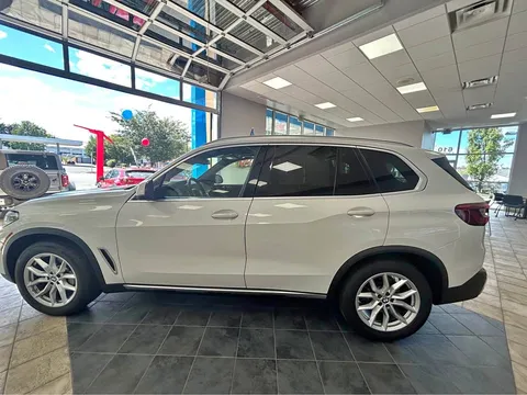 2020 BMW X5 xDrive40i Sport Utility 4D