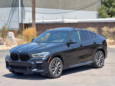 2020 BMW X6 M50i Sport Utility 4D