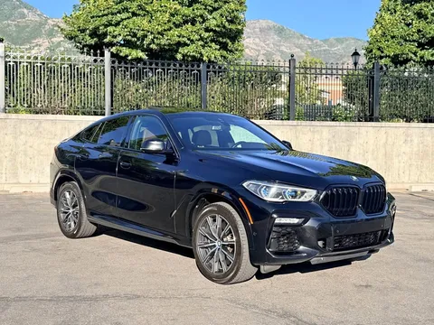 2020 BMW X6 M50i Sport Utility 4D
