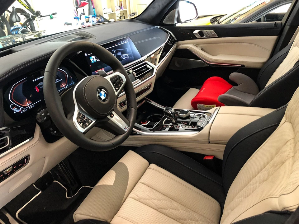 2020 BMW G07 X7 M50i & M60i - Image 9 of 10