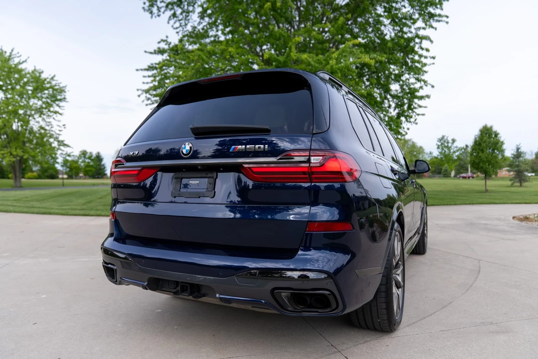 2020 BMW G07 X7 M50i & M60i - Image 28 of 31