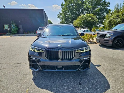 2020 BMW X7 M50i