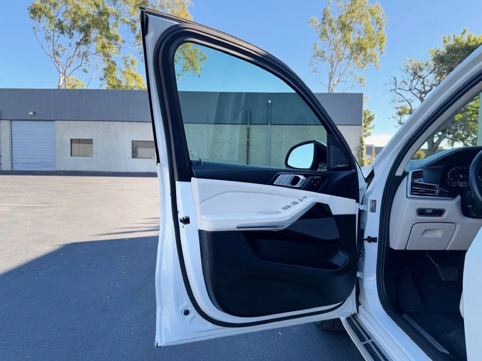 2020 BMW G07 X7 - Image 15 of 21