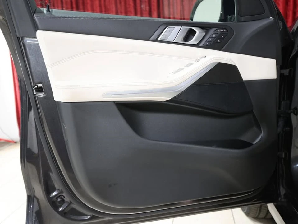 2020 BMW G07 X7 - Image 9 of 18