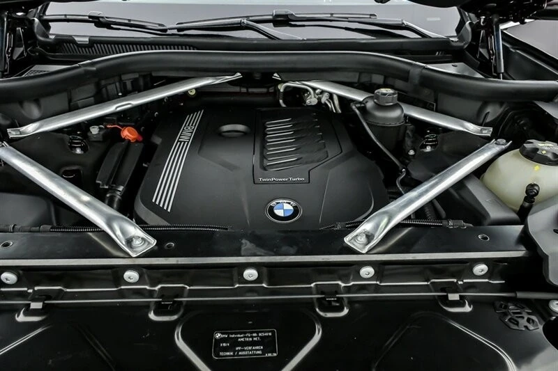 2020 BMW G07 X7 - Image 17 of 21