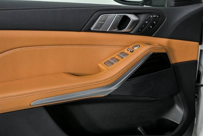 2020 BMW G07 X7 - Image 18 of 21