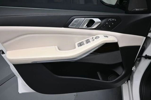 2020 BMW G07 X7 - Image 19 of 20
