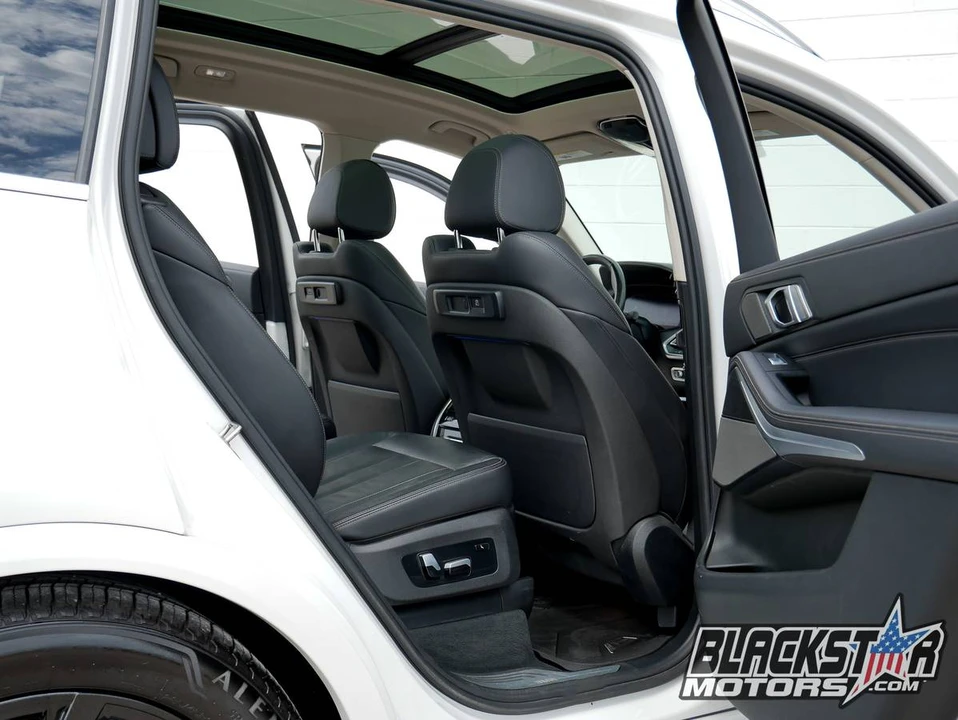 2020 BMW G07 X7 - Image 17 of 24
