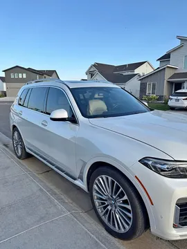 2020 BMW X7 xDrive40i Sport Utility 4D