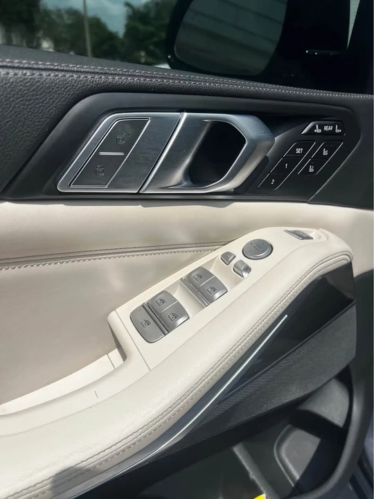 2020 BMW G07 X7 - Image 10 of 20