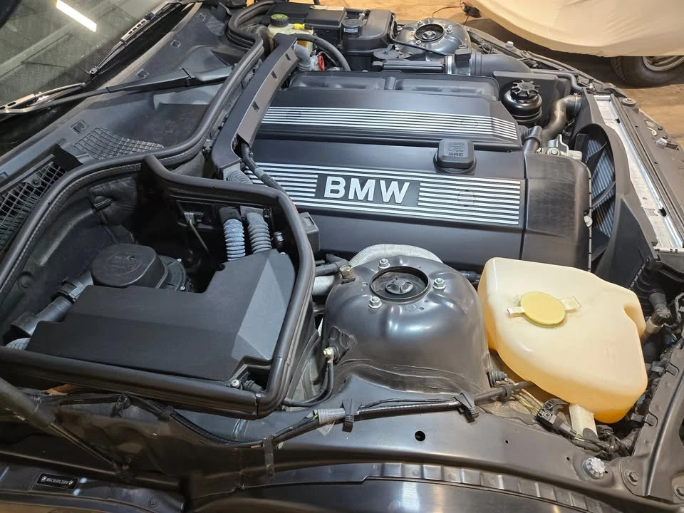 2020 BMW Z3 - Image 5 of 10