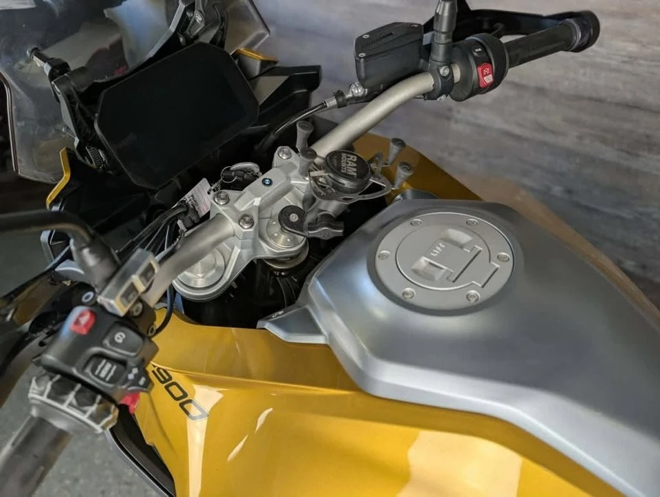 2020 BMW Motorcycles - Image 12 of 16