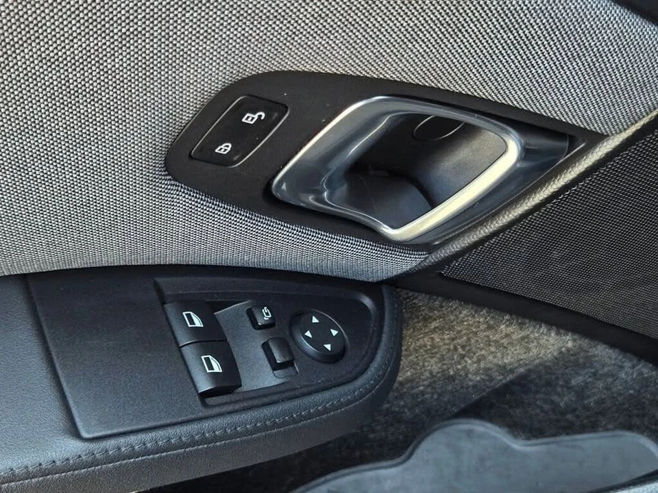 2020 BMW i3 - Image 12 of 20