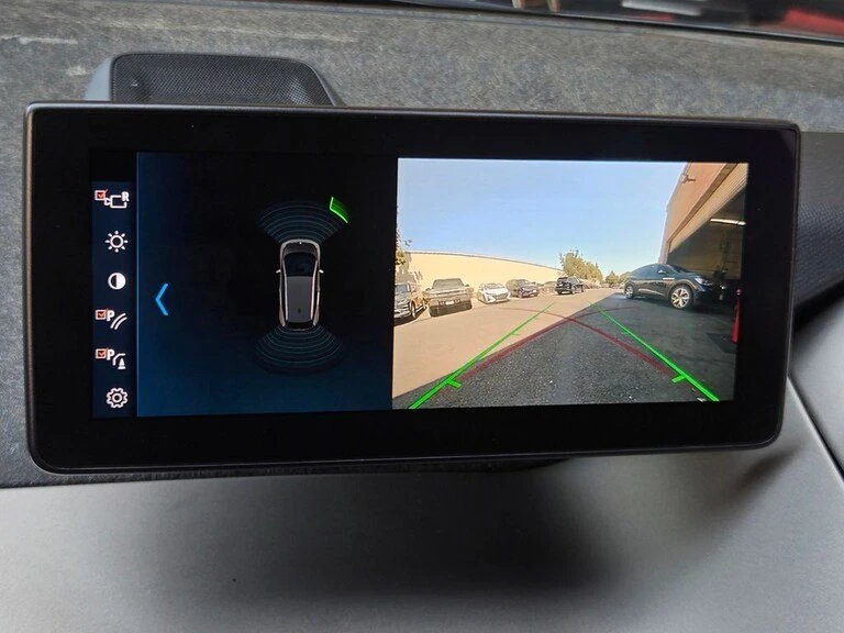 2020 BMW i3 - Image 8 of 10