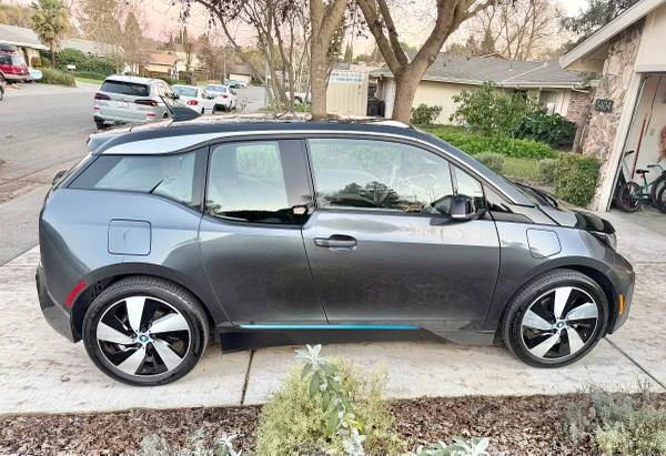 2020 BMW i3 - Image 2 of 7