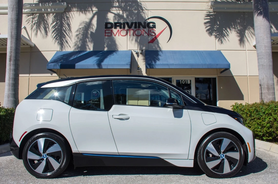 2020 BMW i3 - Image 3 of 21