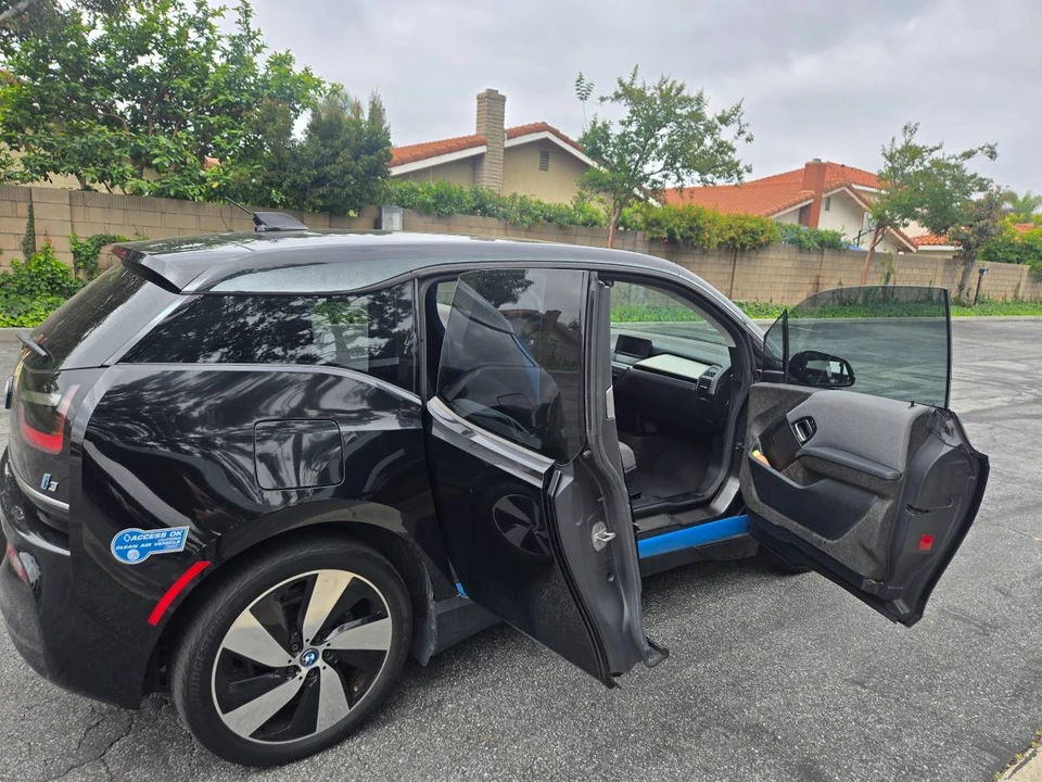 2020 BMW i3 - Image 7 of 18