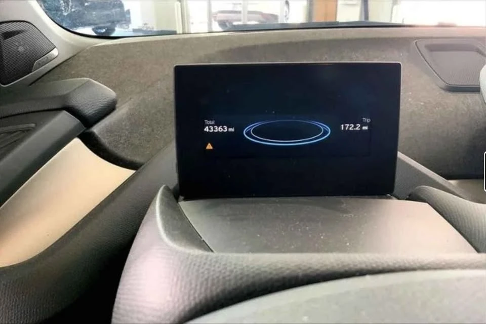2020 BMW i3 - Image 8 of 14