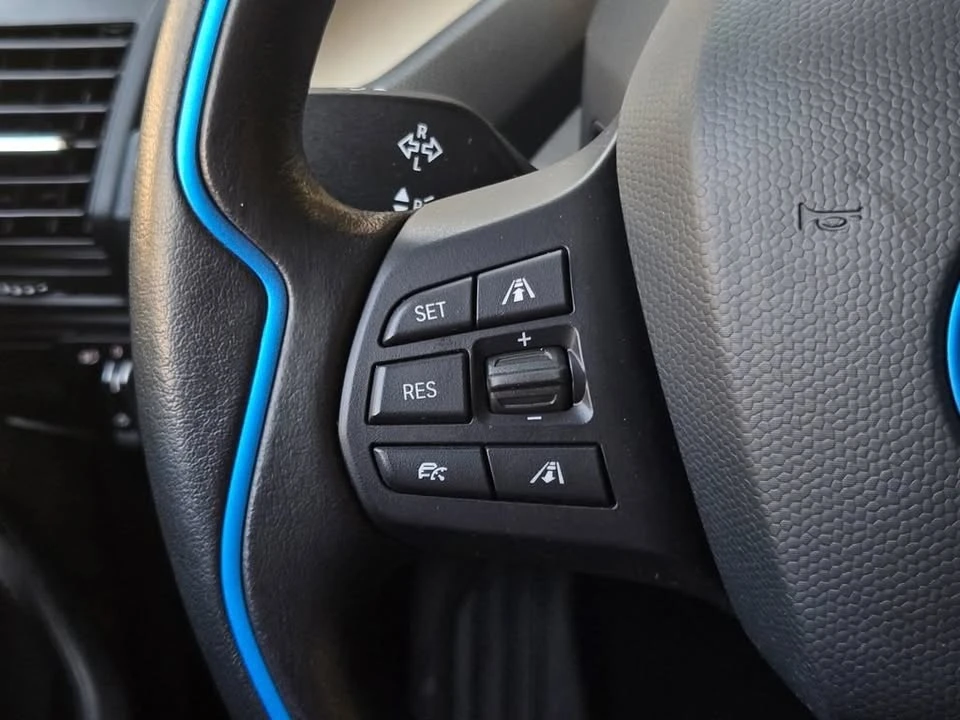 2020 BMW i3 - Image 18 of 19