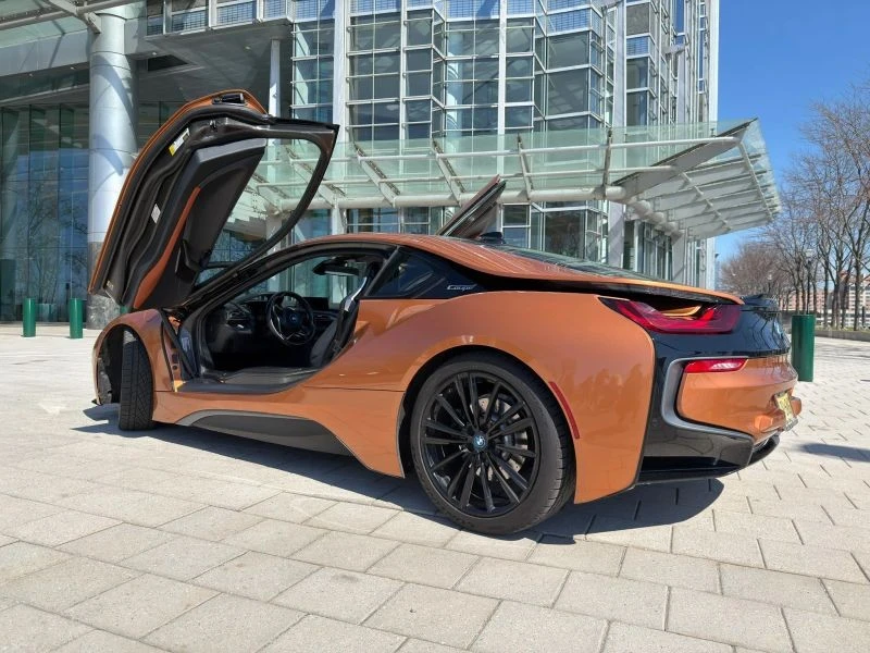 2020 BMW i8 - Image 4 of 12
