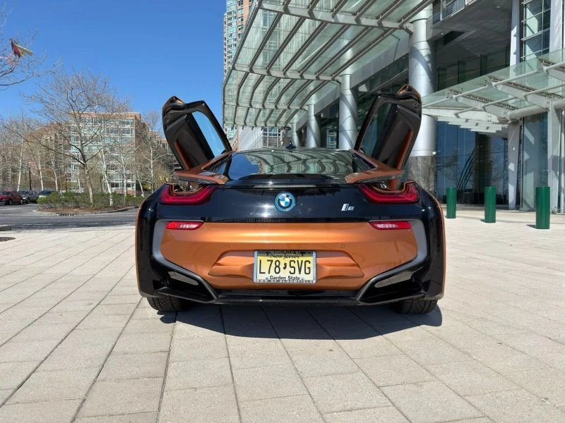 2020 BMW i8 - Image 6 of 12