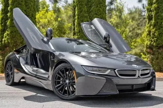 2020 BMW i8 Coupe 2D