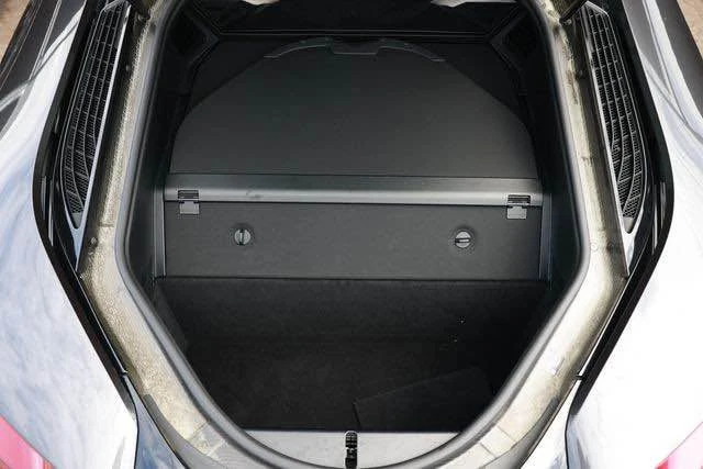 2020 BMW i8 - Image 16 of 16