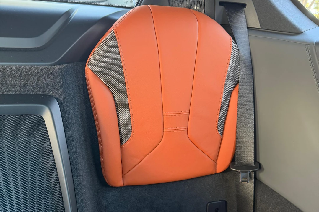 2020 BMW i8 - Image 31 of 31