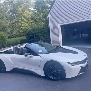 2020 BMW i8 Roadster