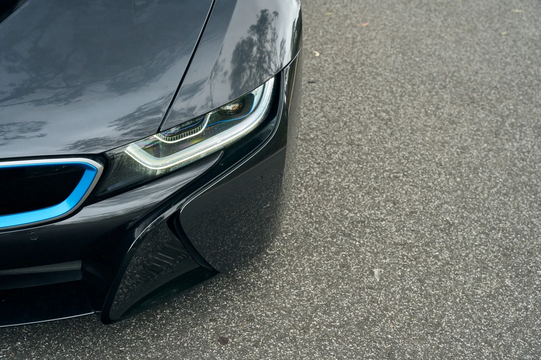 2020 BMW i8 - Image 22 of 31