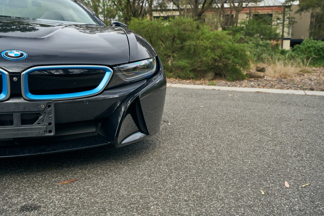 2020 BMW i8 - Image 20 of 31