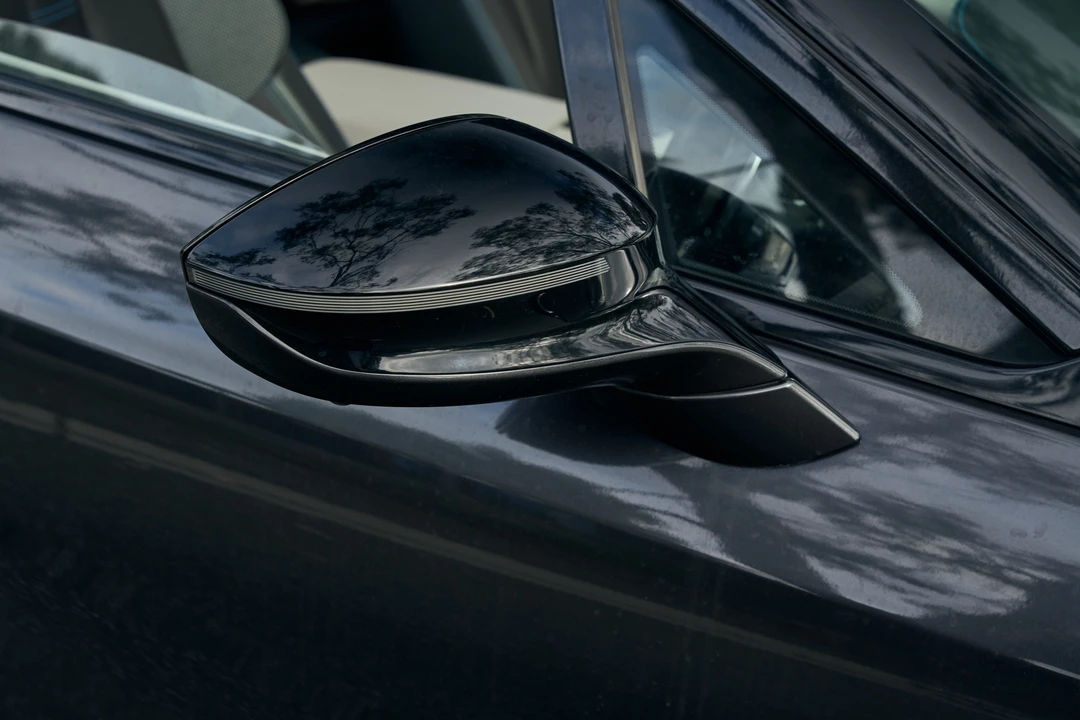 2020 BMW i8 - Image 31 of 31