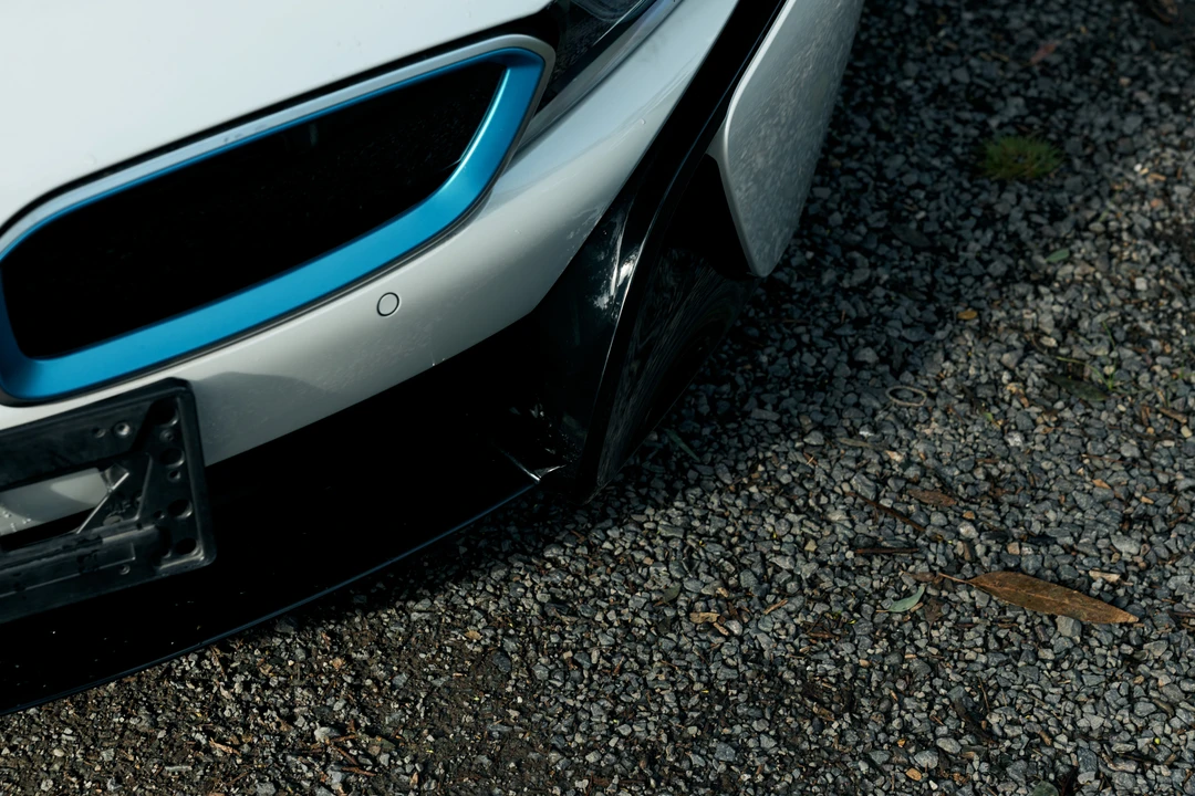 2020 BMW i8 - Image 24 of 31