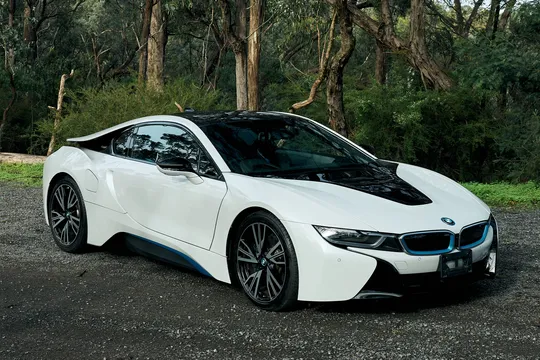 2020 BMW i8