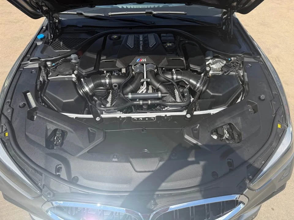 2020 BMW M8 - Image 9 of 9
