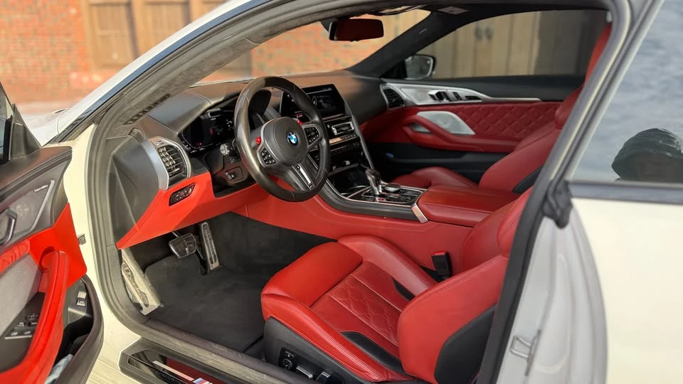 2020 BMW M8 - Image 14 of 20