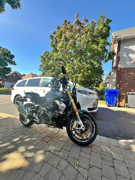 2020 BMW R1250R