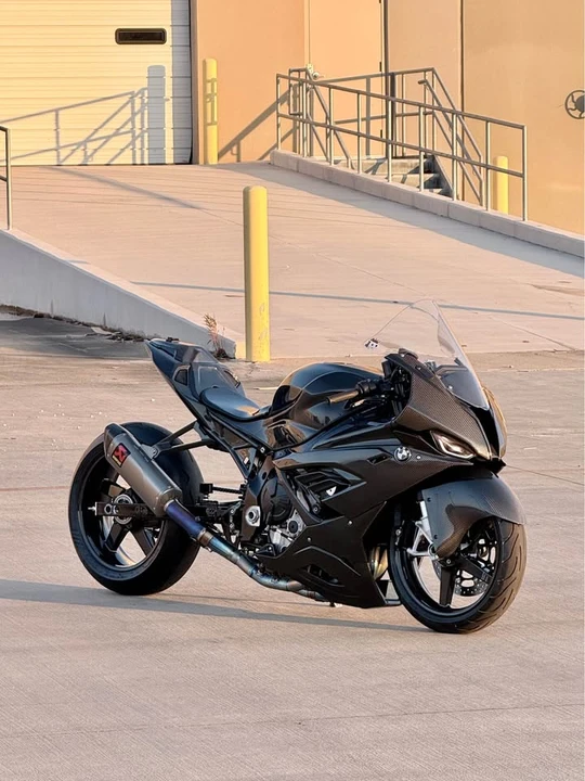 2020 BMW S1000 - Image 2 of 3