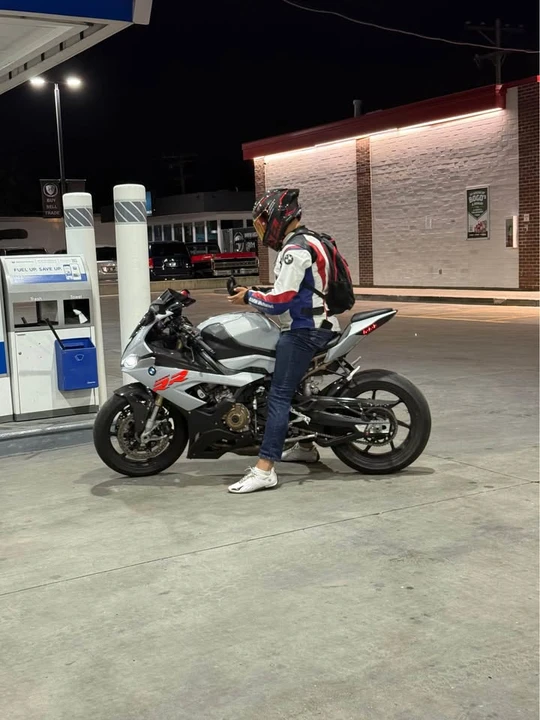 2020 BMW S1000 - Image 7 of 8