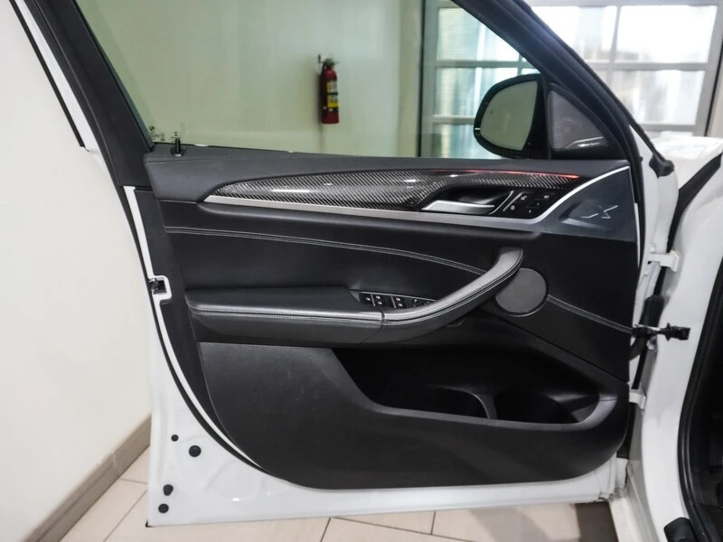2020 BMW X4 M - Image 8 of 10