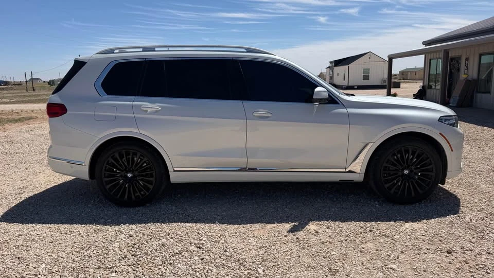 2020 BMW X7 - Image 4 of 10
