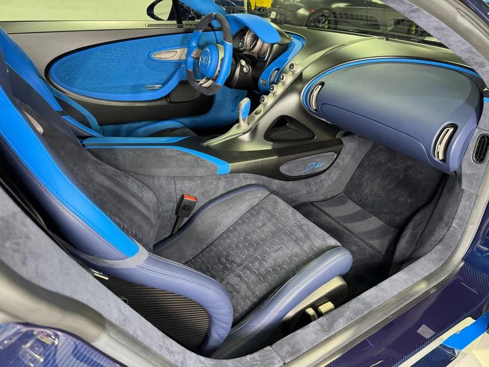 2020 Bugatti Chiron - Image 14 of 21