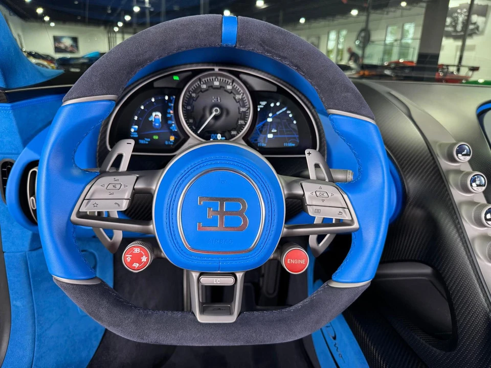 2020 Bugatti Chiron - Image 16 of 21
