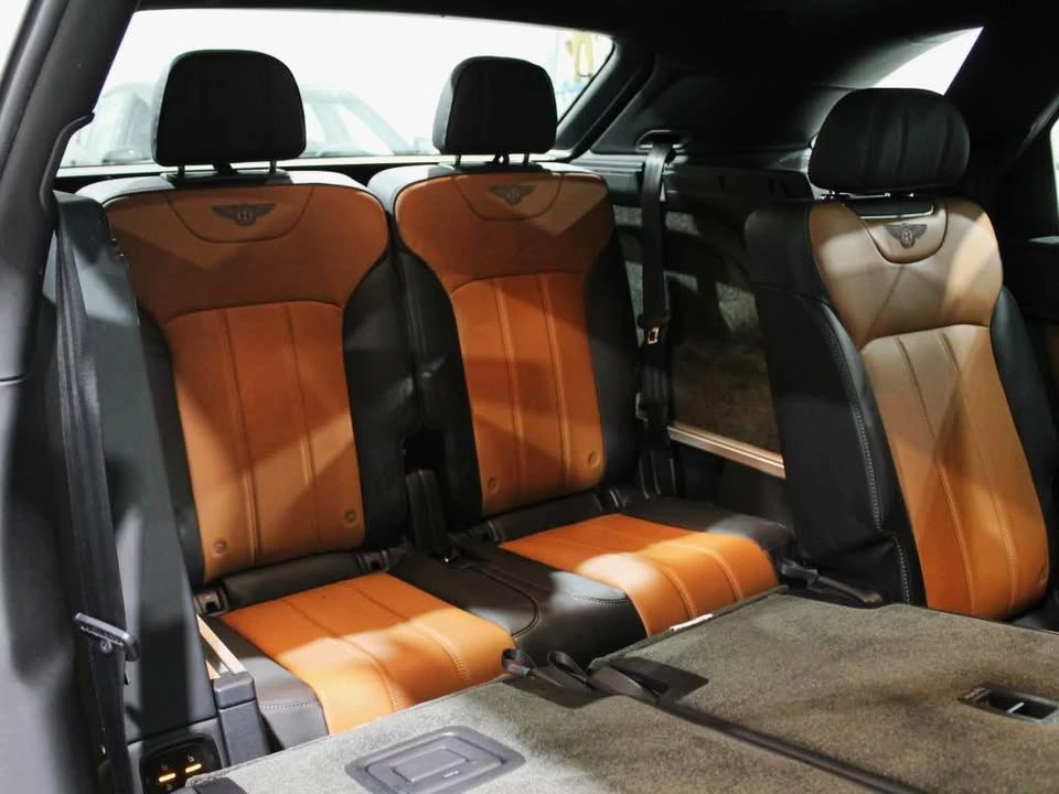 2020 Bentley Bentayga - Image 11 of 15