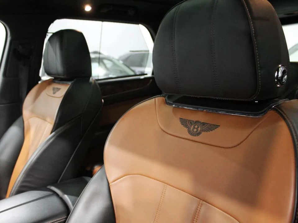 2020 Bentley Bentayga - Image 15 of 15