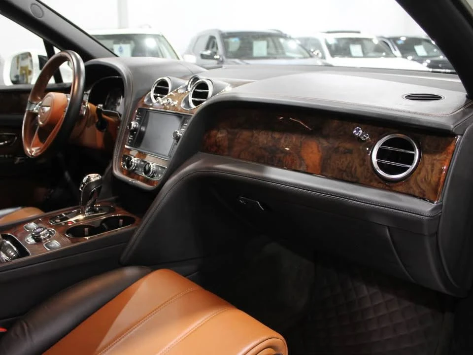 2020 Bentley Bentayga - Image 10 of 15