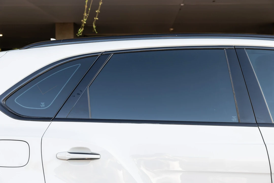 2020 Bentley Bentayga - Image 30 of 31