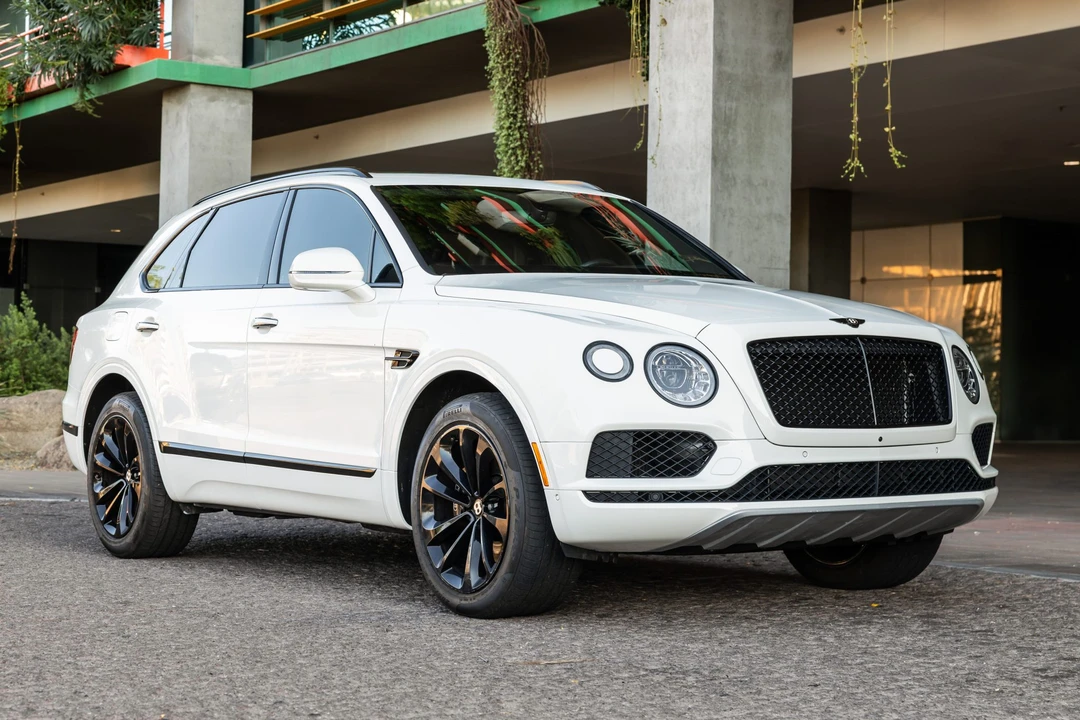 2020 Bentley Bentayga - Image 4 of 31