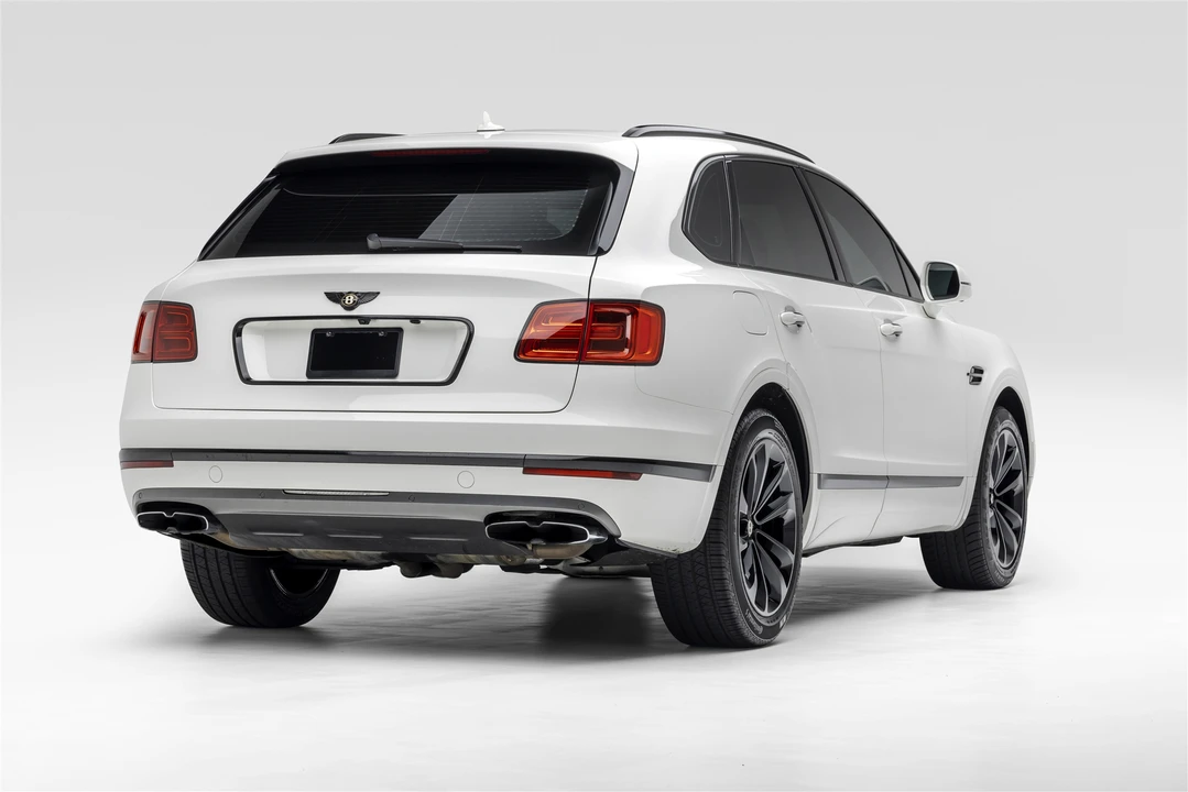 2020 Bentley Bentayga - Image 13 of 31