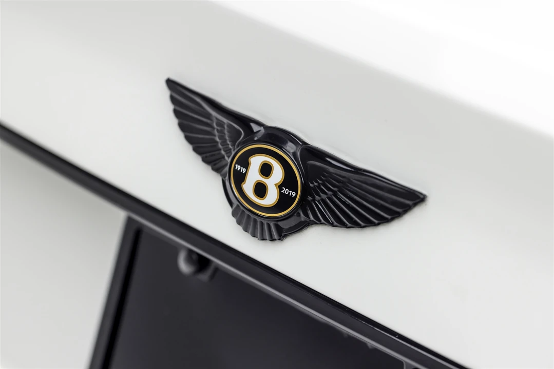 2020 Bentley Bentayga - Image 31 of 31